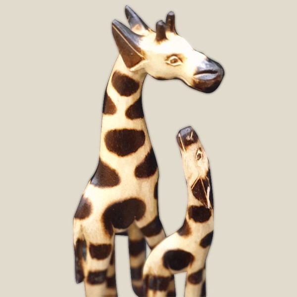 Wooden Mother and Baby Giraffe - Image 3